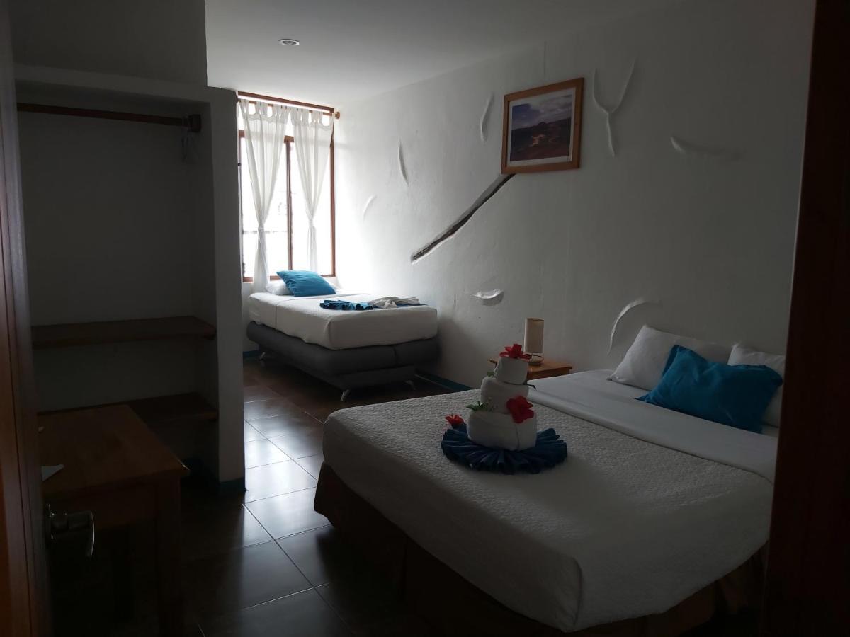 阿约拉港 加拉帕戈斯原住民旅馆旅舍 外观 照片